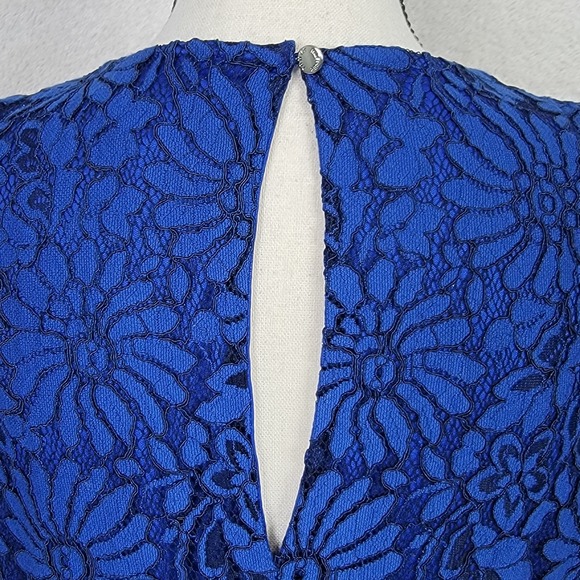 Tommy Hilfiger NEW Women's 12 Royal Blue Floral Lace Cocktail Modest Shift Dress - Picture 4 of 12